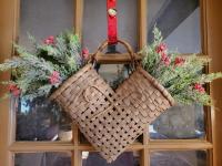 Primitive Heart Splint Basket - Snowy Evergreens and Red Berries
