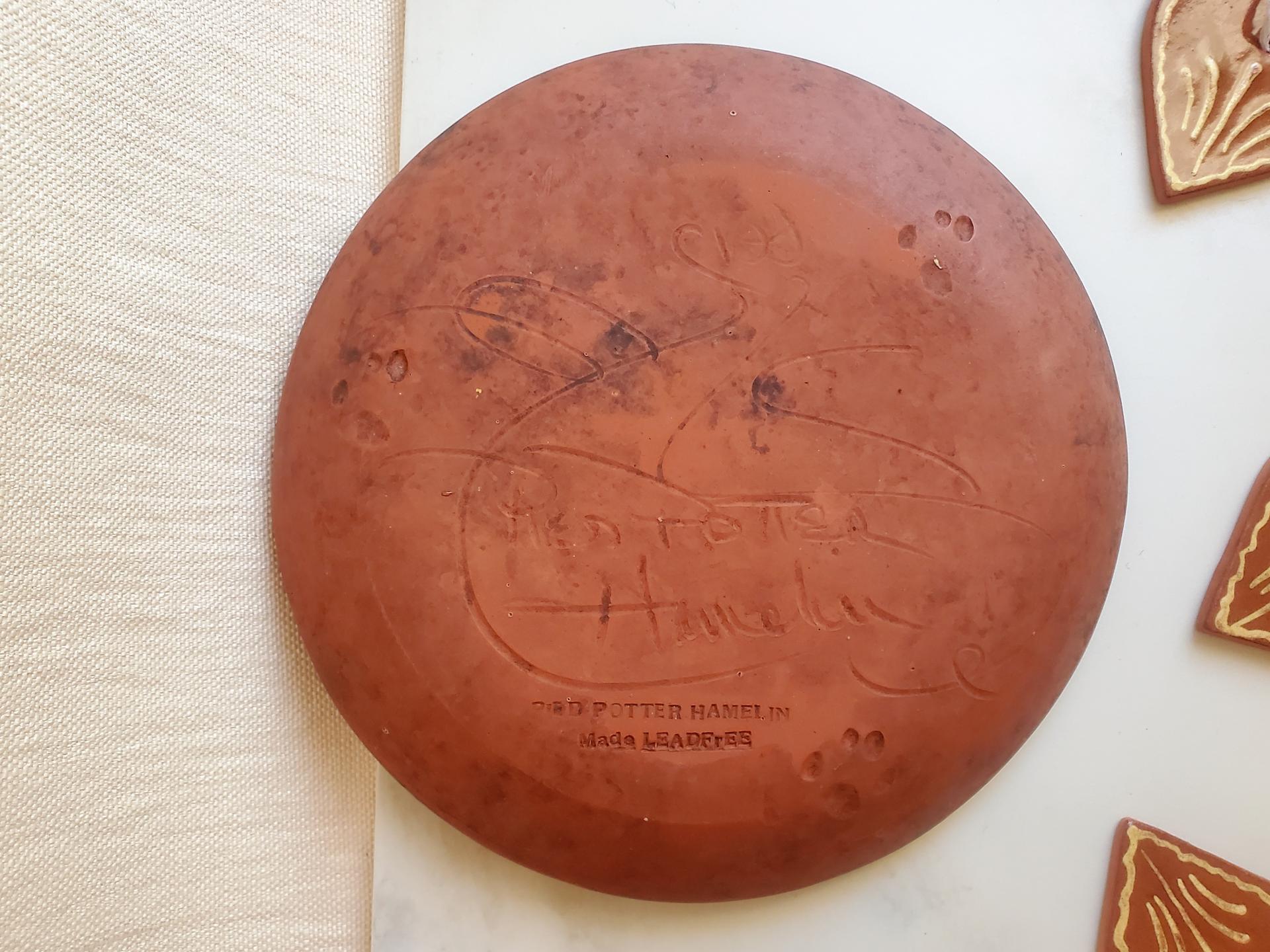 Redware 9 in. Plate with "Spangles and Daubs" Motif (a)