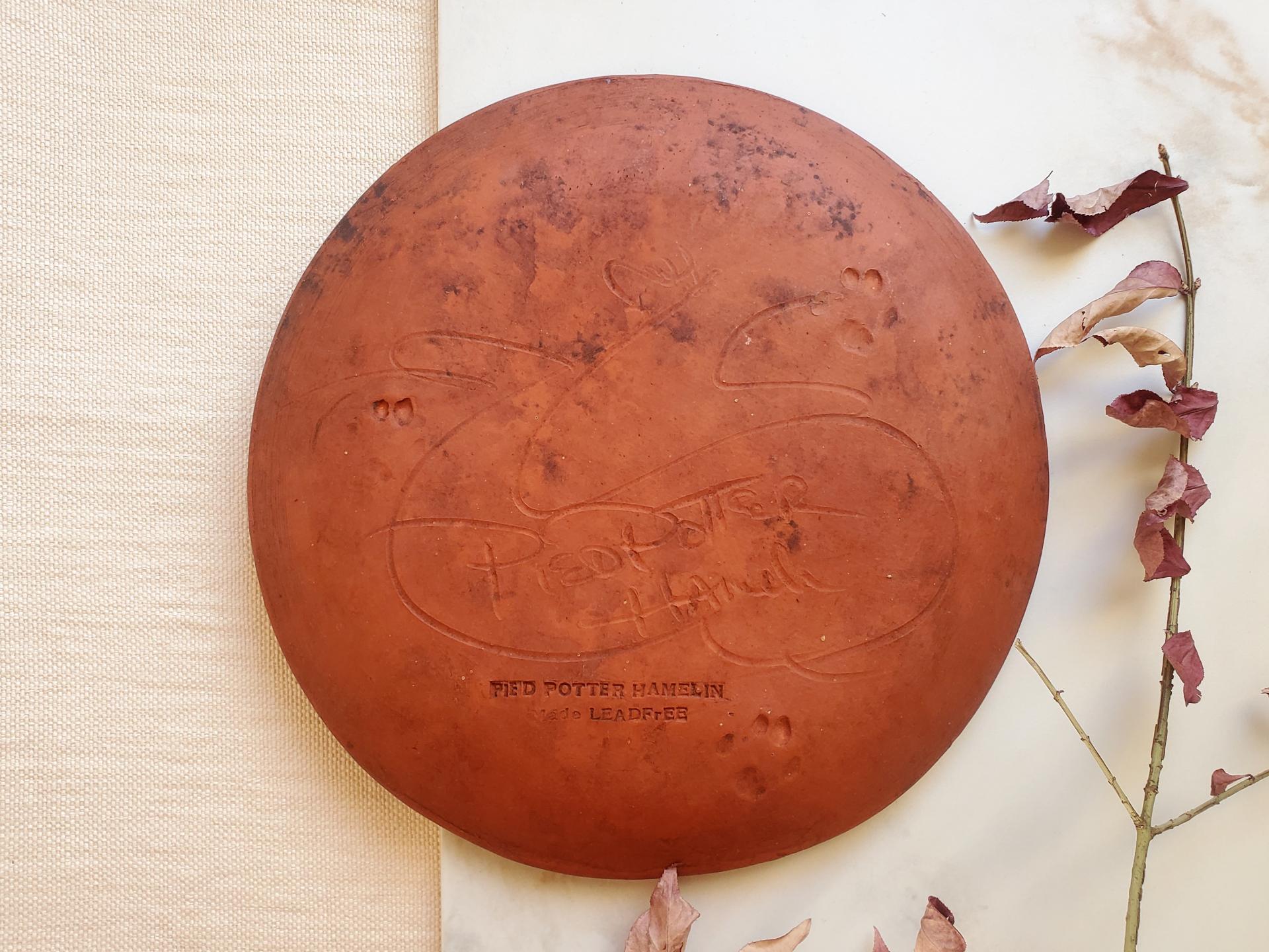 Redware 9 in. Plate with "Spangles and Daubs" Motif (b)