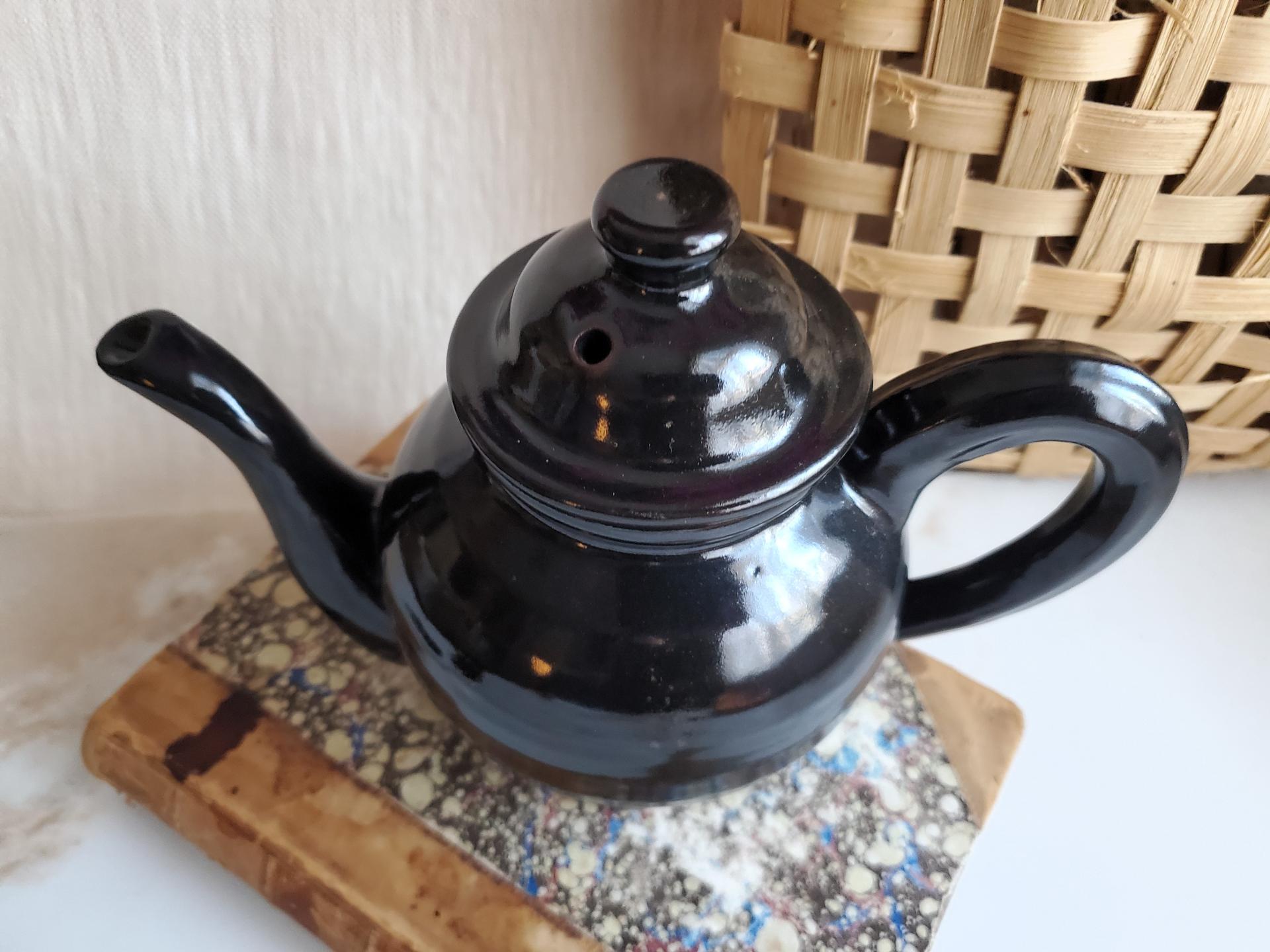 Redware Teapot with Ribbed Handle, Handmade Lead-Free Black Glaze, 16 oz Capacity