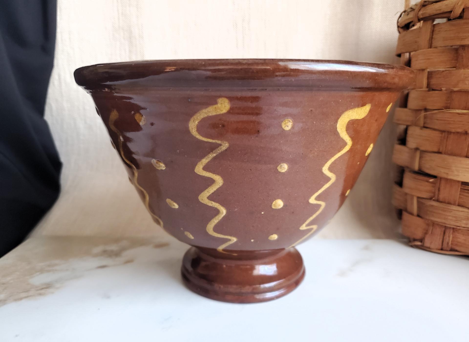 Handmade Redware Fruit Bowl with Unique Squiggles & Dots, Pied Potter Hamelin