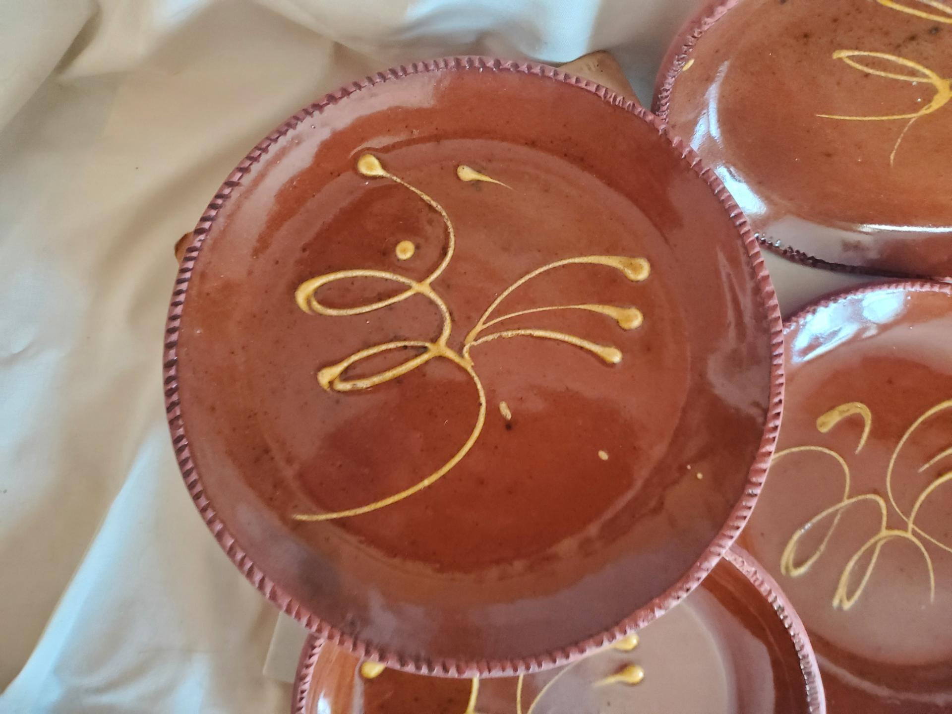 6 Redware 9 in. Plates with "Feather" Golden Slip Motif, Food Safe, Antiqued