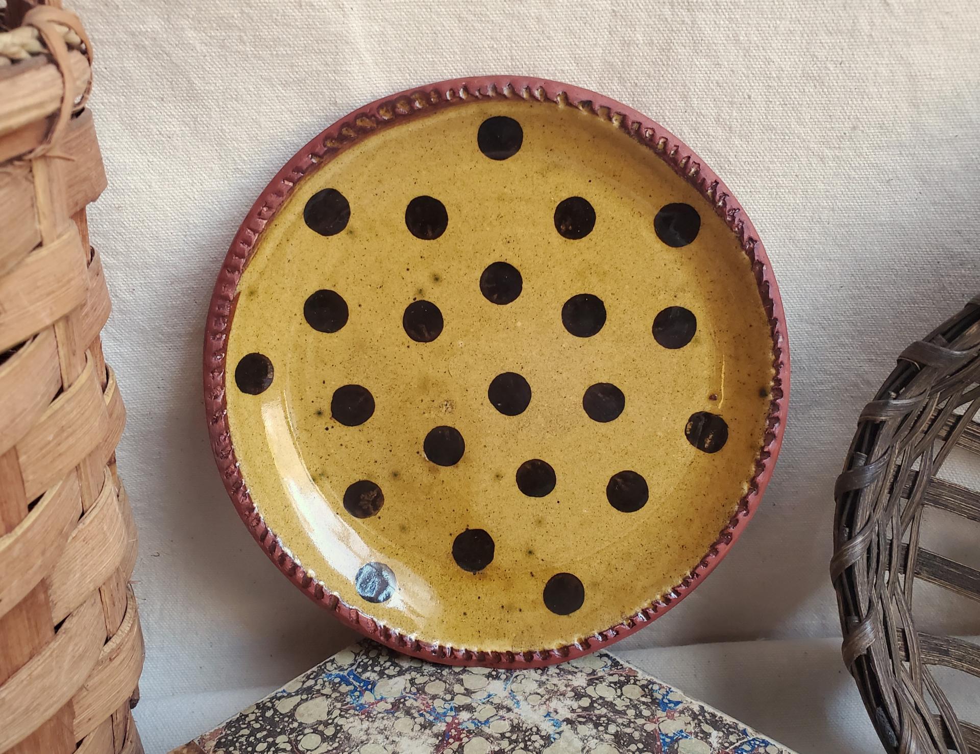 Redware 7 in. Plate Black Dots Decoration, Antiqued (a)