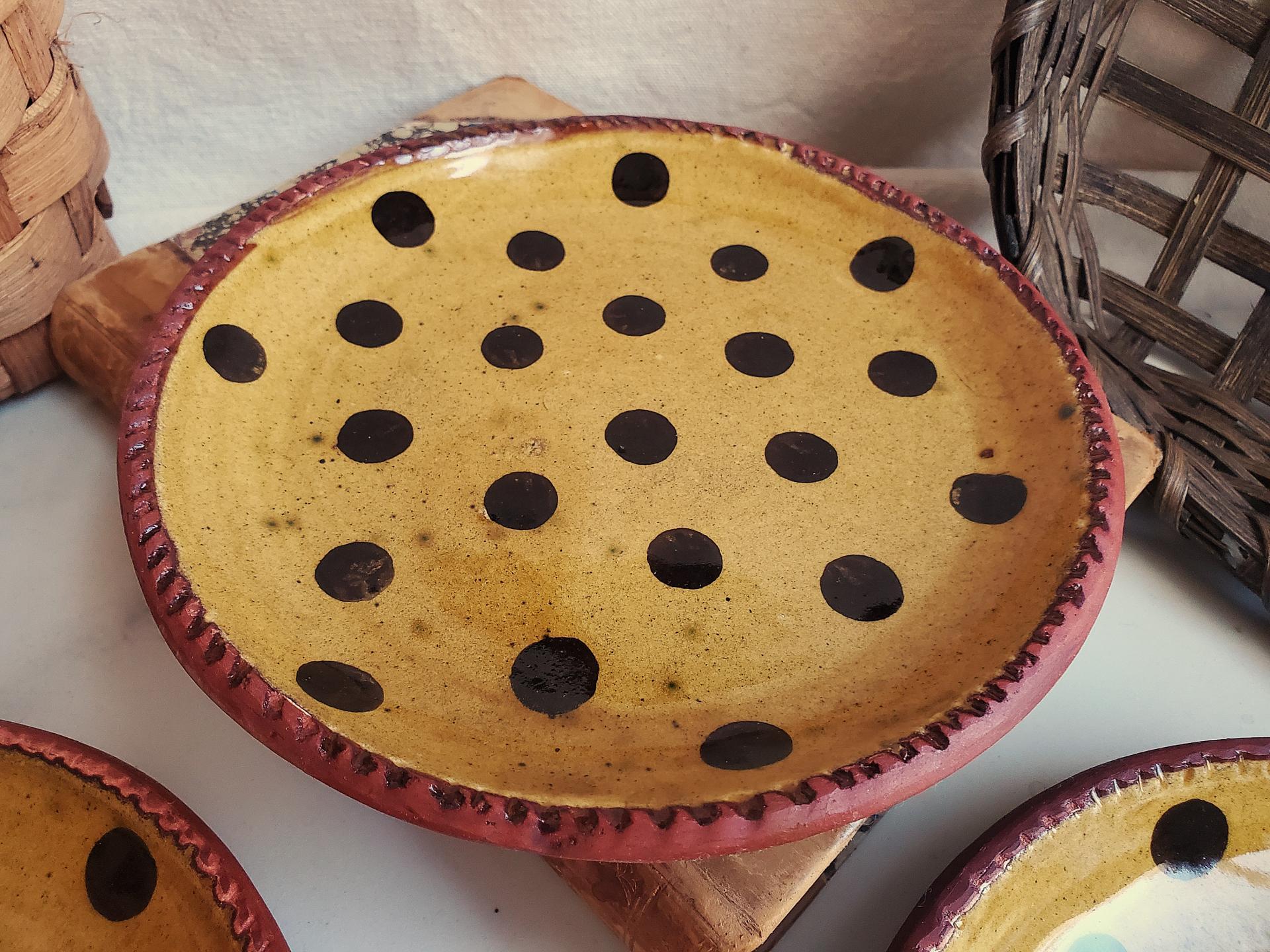 Redware 7 in. Plate Black Dots Decoration, Antiqued (a)