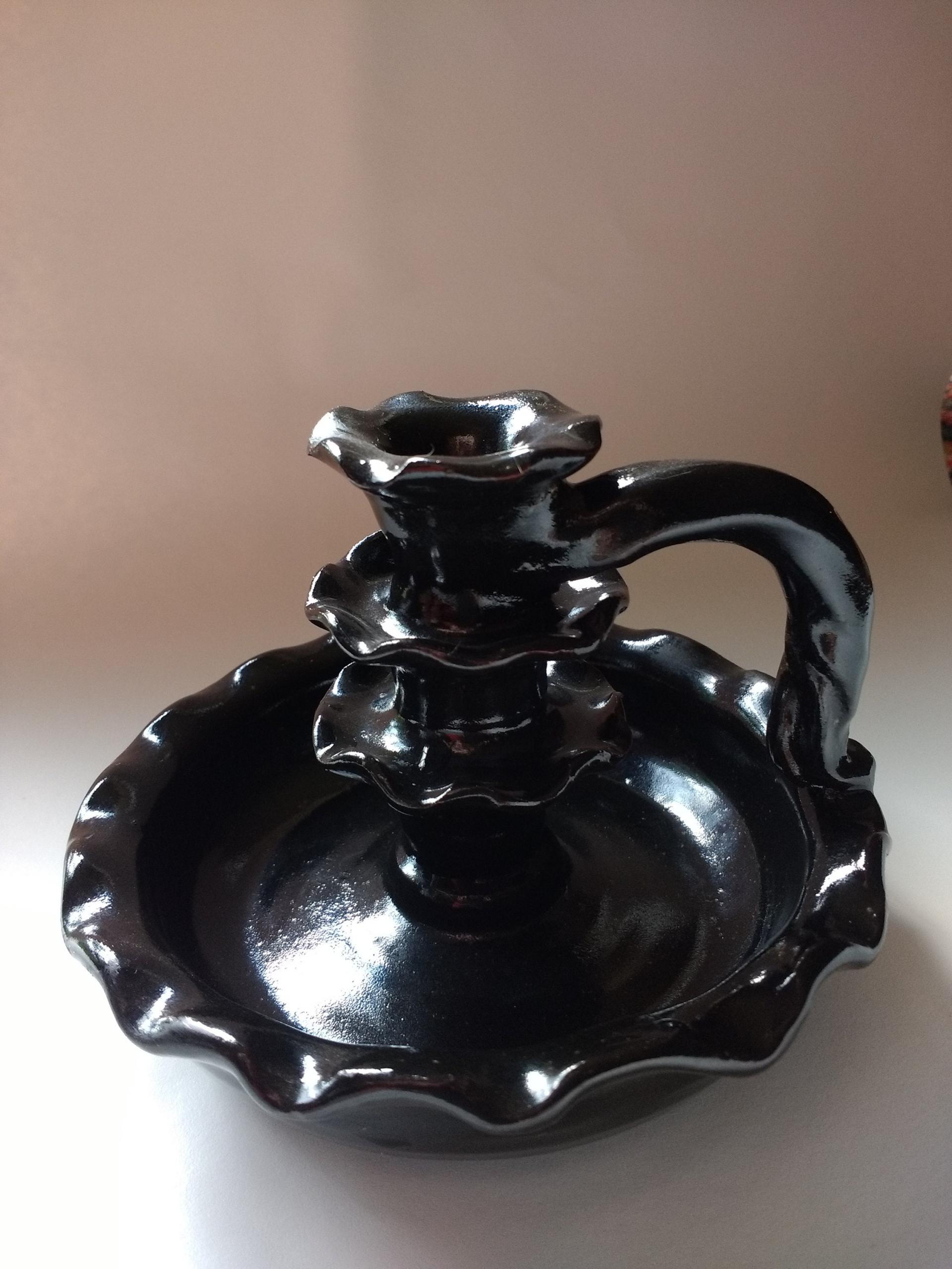 Redware Candlestick with Handle and Tray with Black Glaze Pied Potter Hamelin