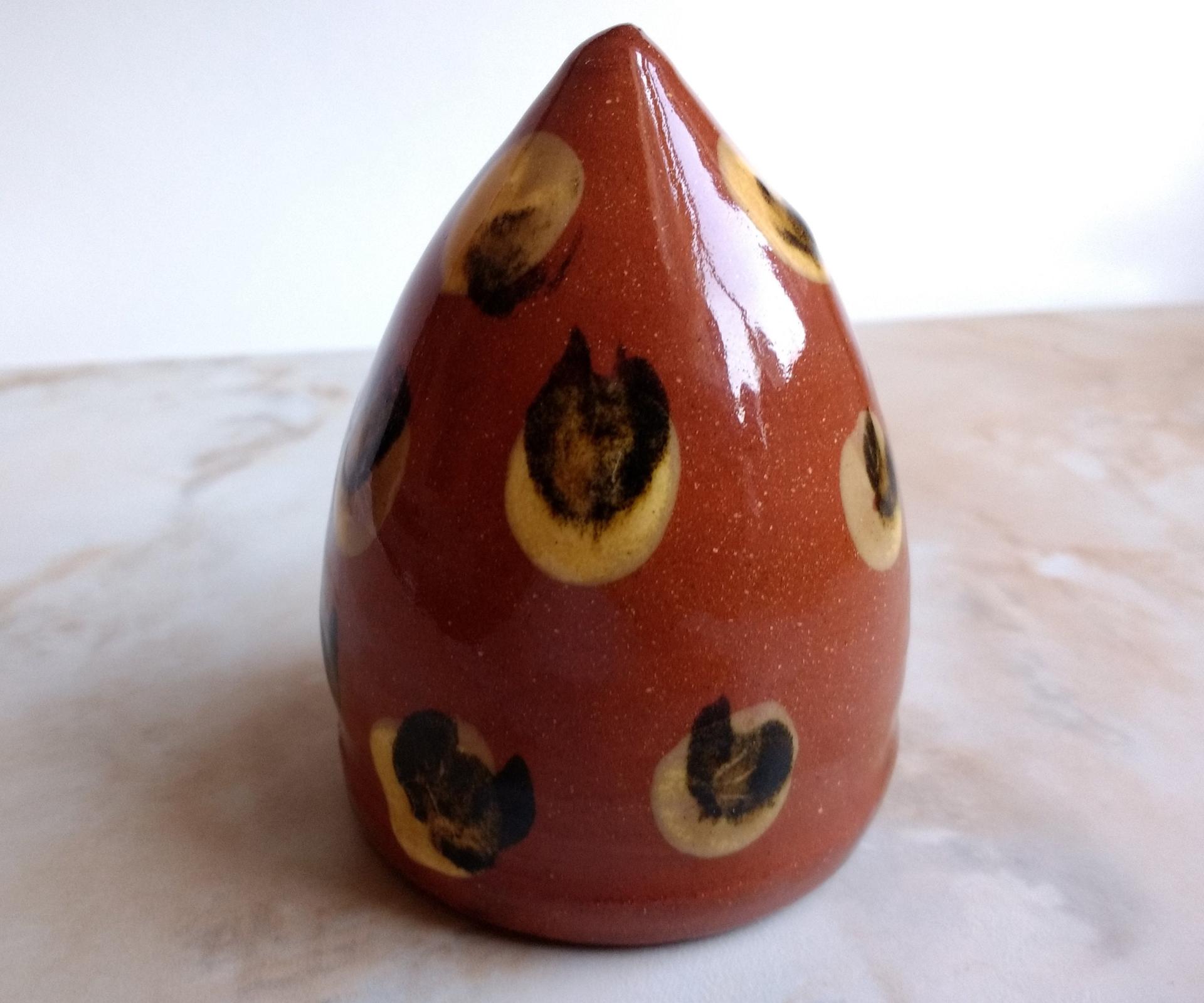 Handmade Decorative Mini Redware Bee Skep - Unique Garden Decor by Pied Potter Hamelin