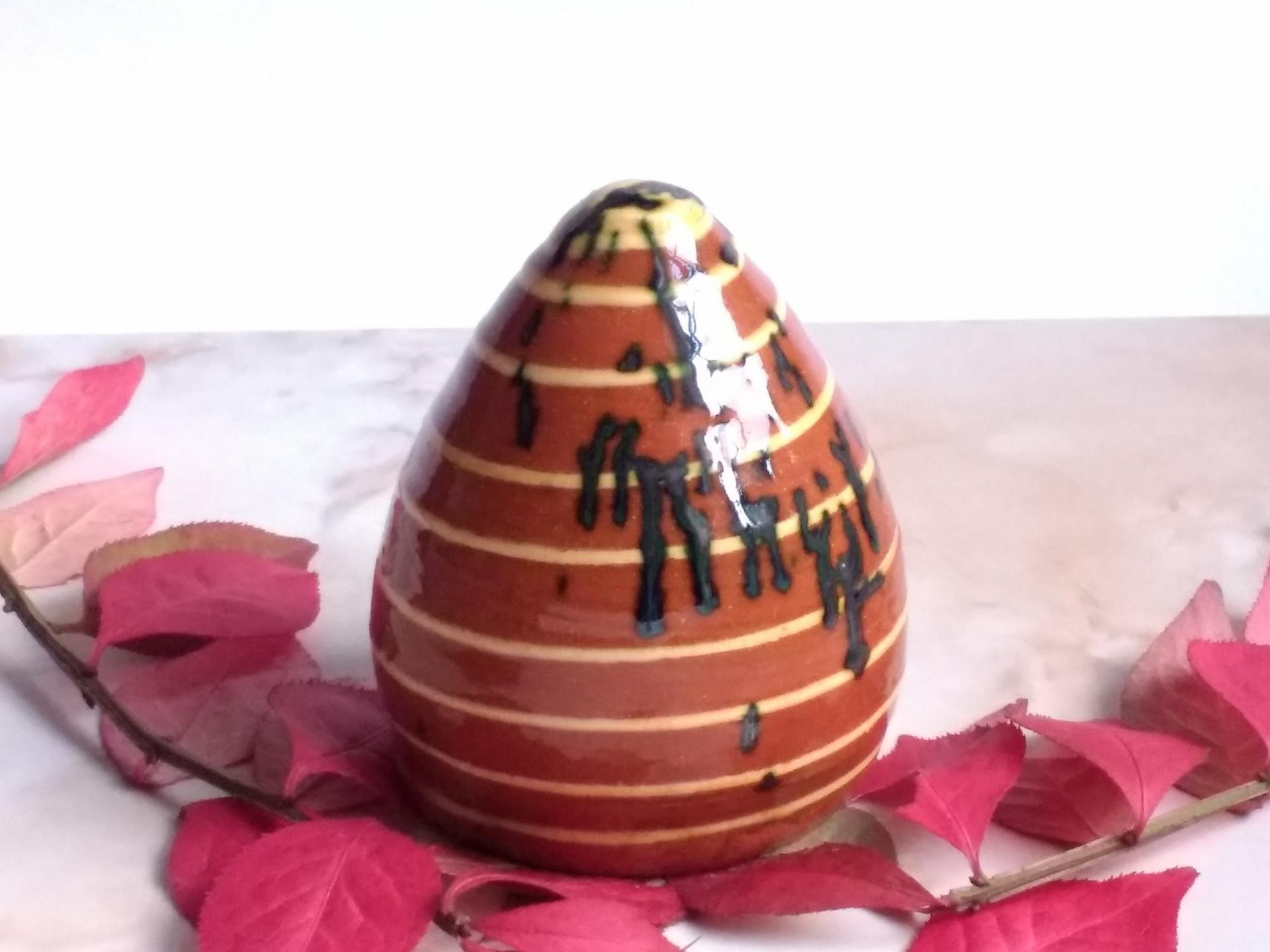Redware Bee Skep with Slip Decoration, Pied Potter Hamelin