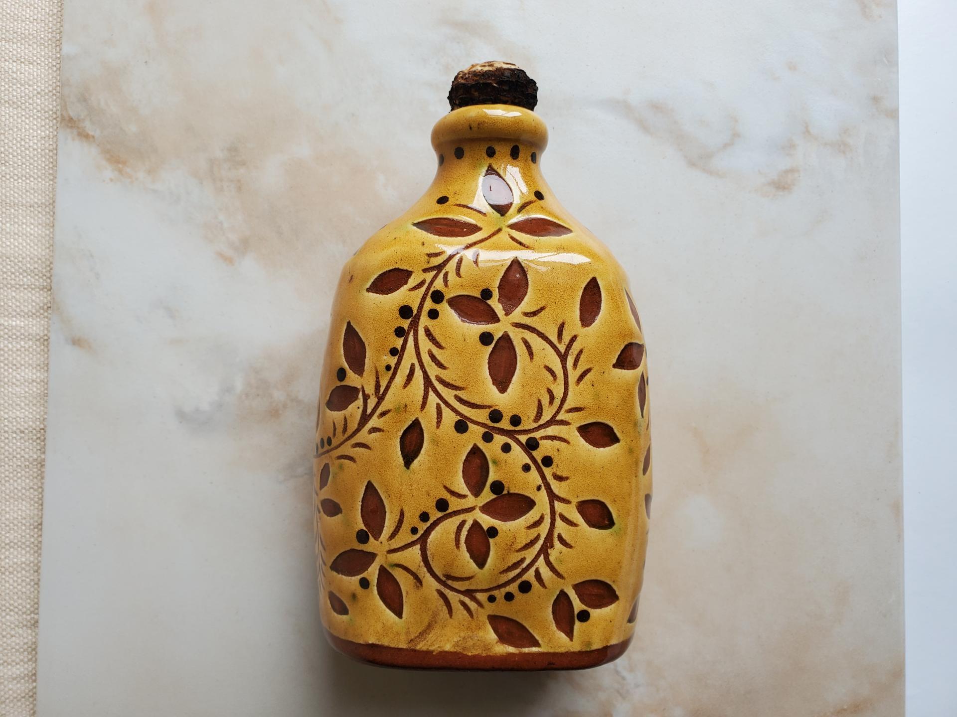 Redware Bottle with Sgraffito Decoration and Lead-Free Glaze