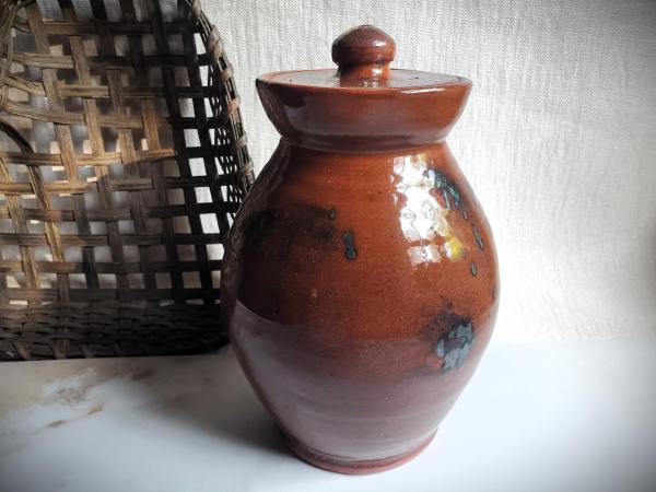 Redware 8 in Jar with Spangles by Pied Potter Hamelin