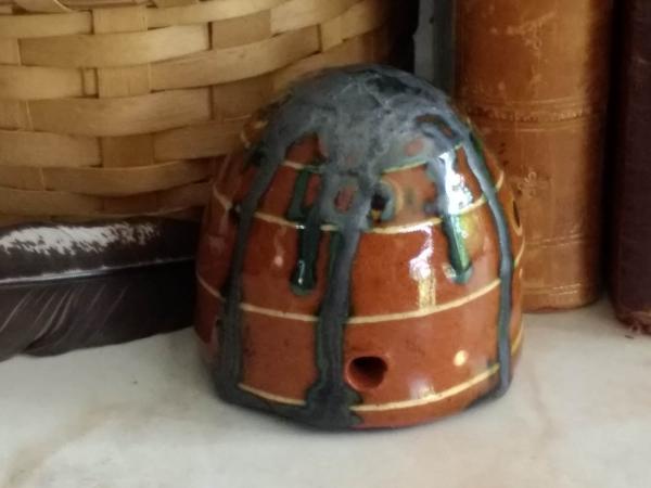 Redware Mini Bee Skep with Gray Accents (a)